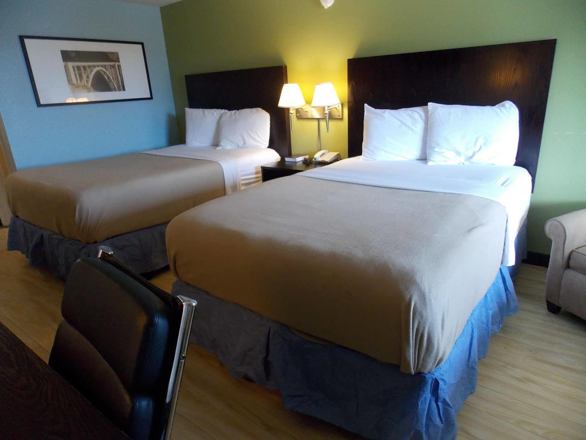 Augusta Best Inn Екстериор снимка